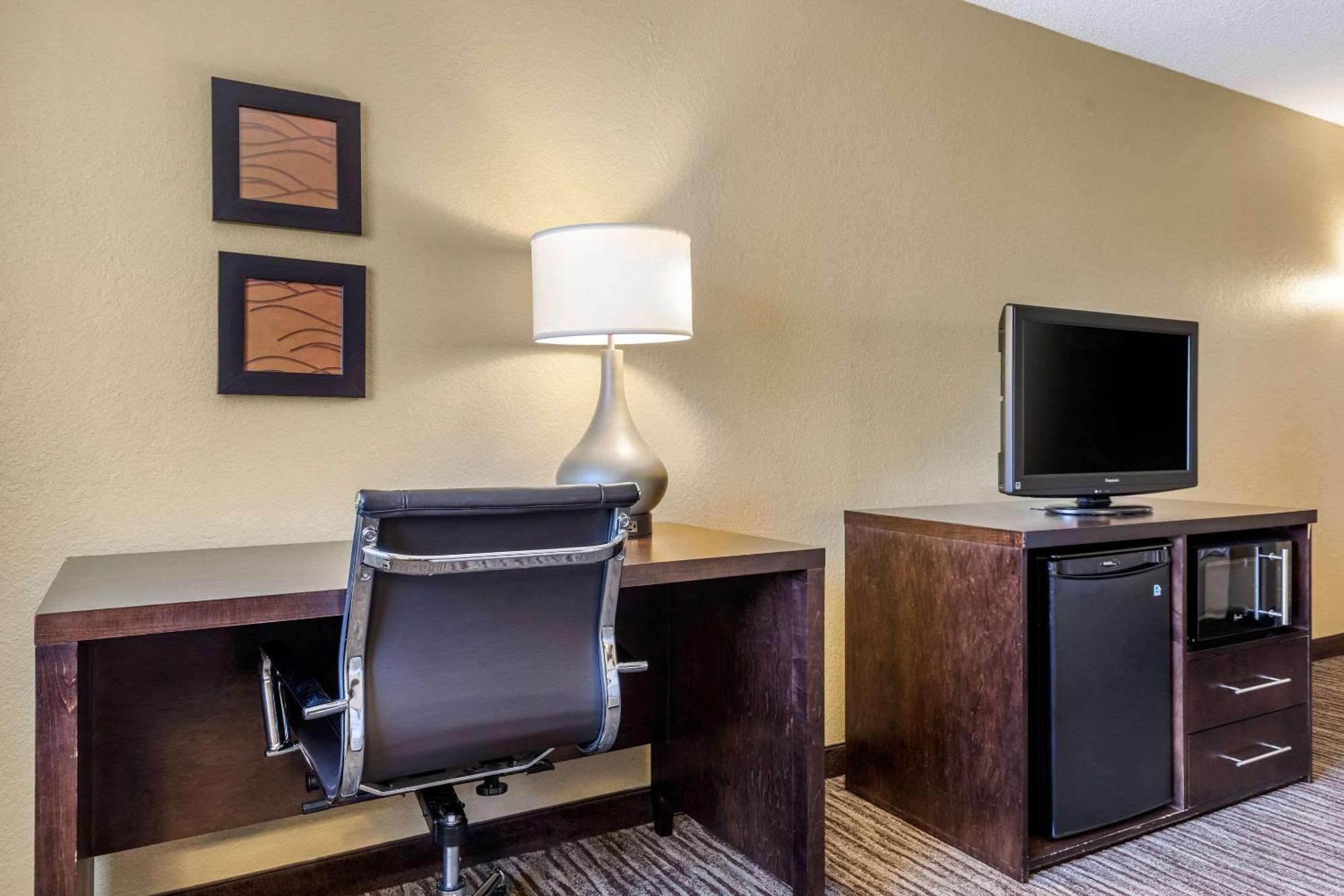 Suburban Studios Arlington Heights Elk Grove Экстерьер фото