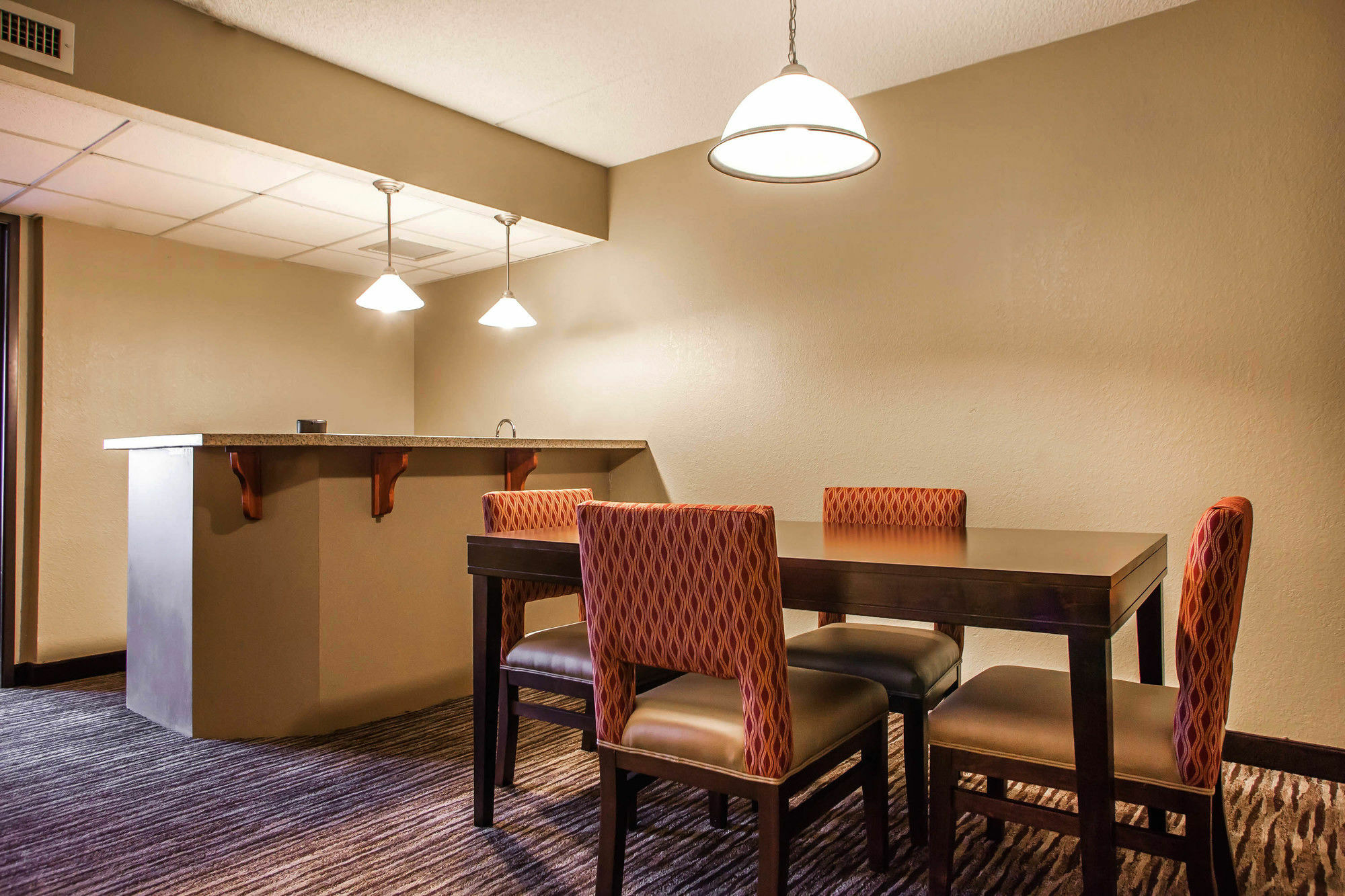 Suburban Studios Arlington Heights Elk Grove Экстерьер фото